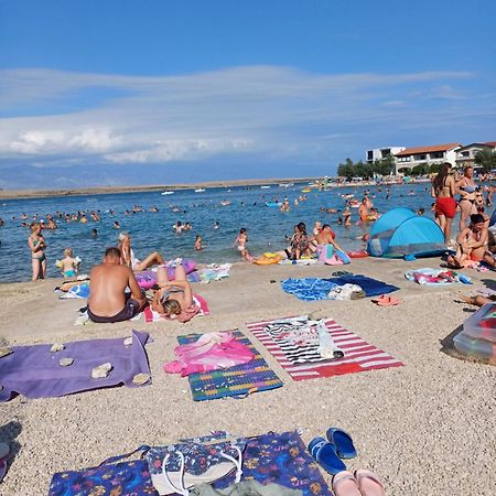 Apartmani Mira Vir Εξωτερικό φωτογραφία